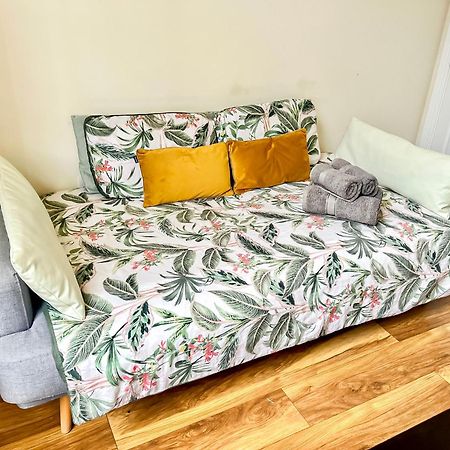 Charming 2-Bedroom Flat In Shepherd'S Bush, Near Hammersmith Londýn Exteriér fotografie